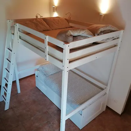 Madi Bed & Breakfast *