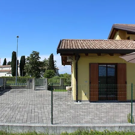 Madi Bed & Breakfast