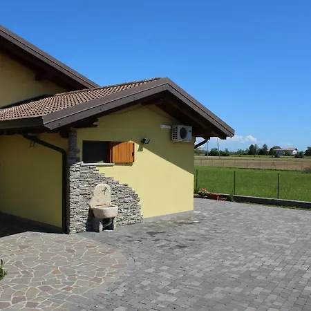 Bed & Breakfast Madi 3*